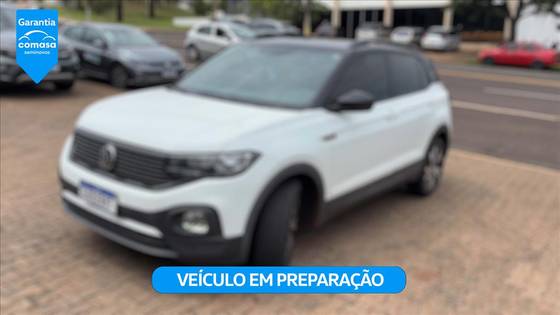 VOLKSWAGEN T-CROSS 1.0 200 TSI TOTAL FLEX AUTOMÁTICO